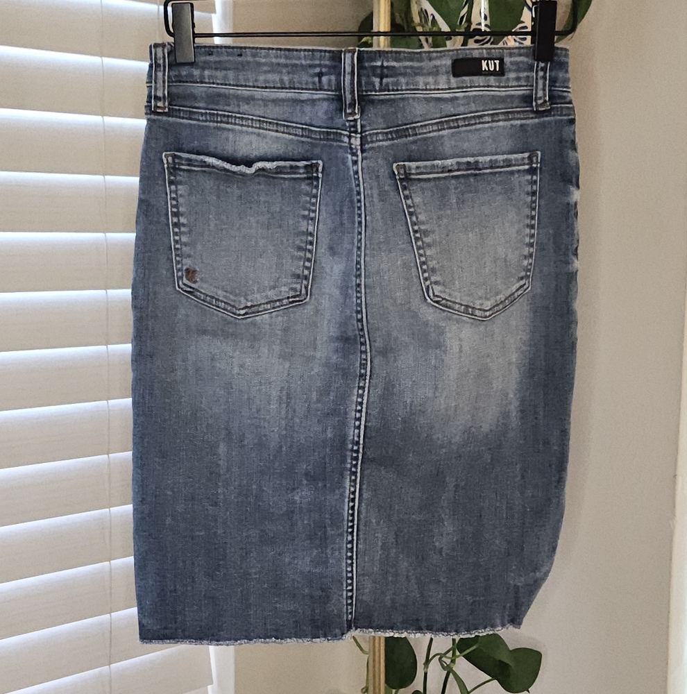 Kut from the Kloth Connie High-Low Distressed Denim Skirt - Picture 2 of 8